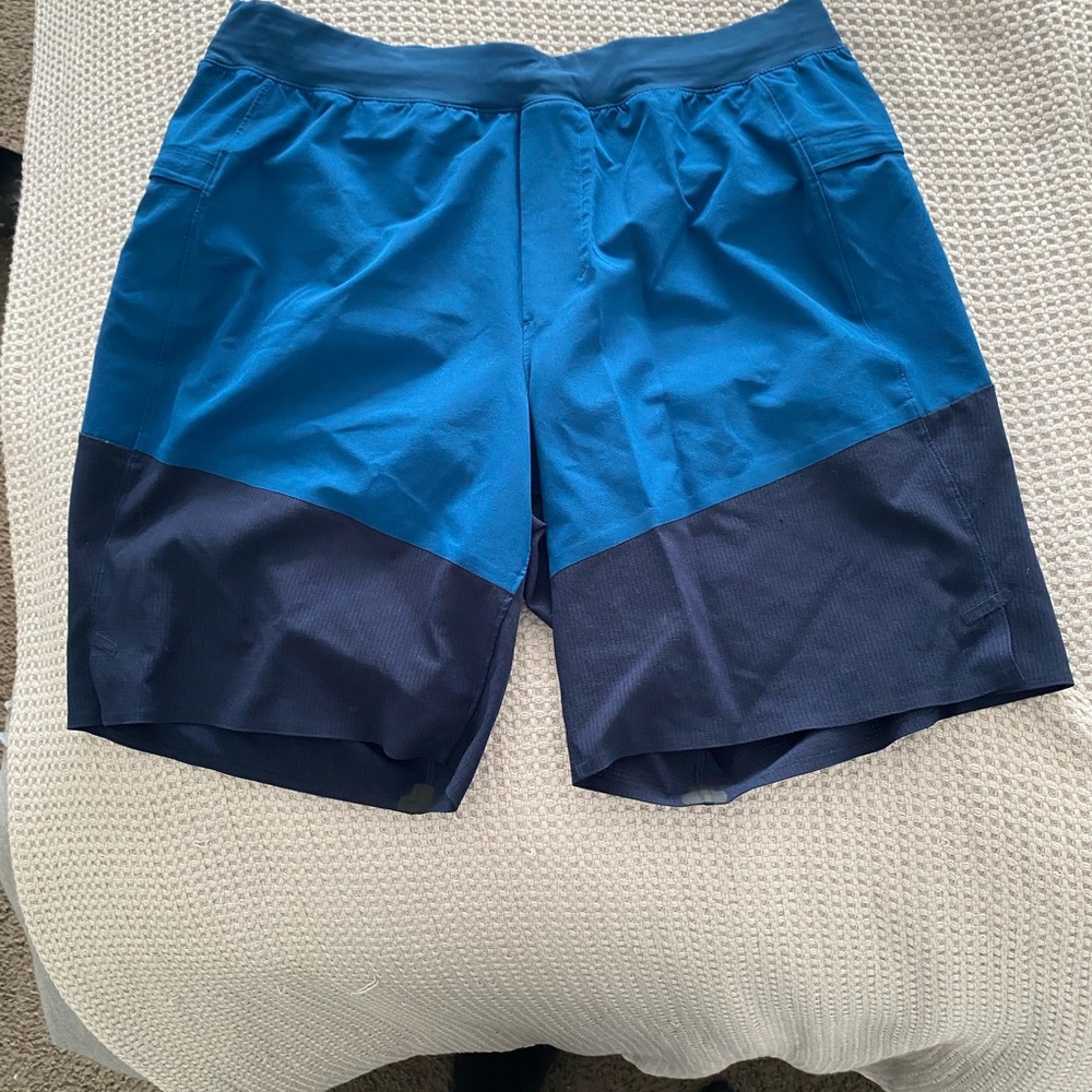 Lululemon blue shorts